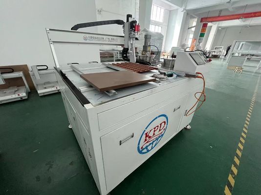 2k PU Potting Auto Dispensing Casting Equipment for Gluing PCBA in SMT Production Line (Автораспределительное литейное оборудование для склеивания PCBA на производственной линии SMT)