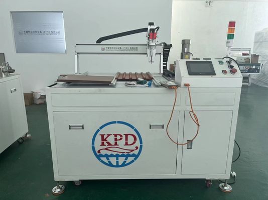 2k PU Potting Auto Dispensing Casting Equipment for Gluing PCBA in SMT Production Line (Автораспределительное литейное оборудование для склеивания PCBA на производственной линии SMT)